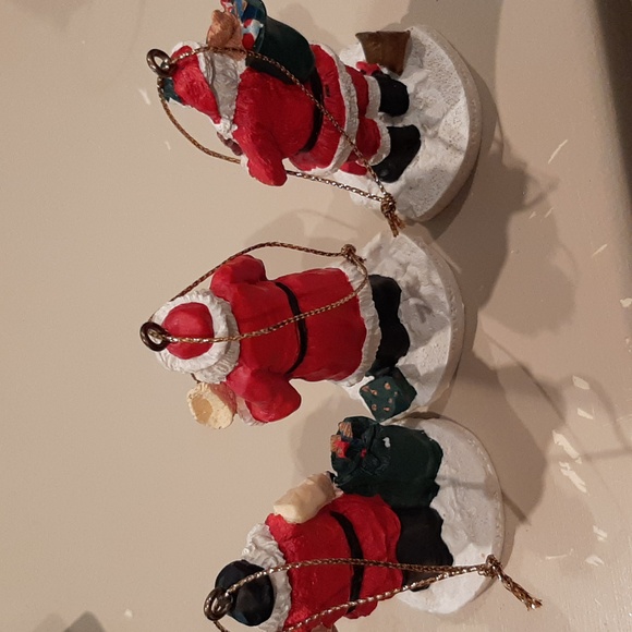 3 Santa ornamnets - Picture 3 of 4